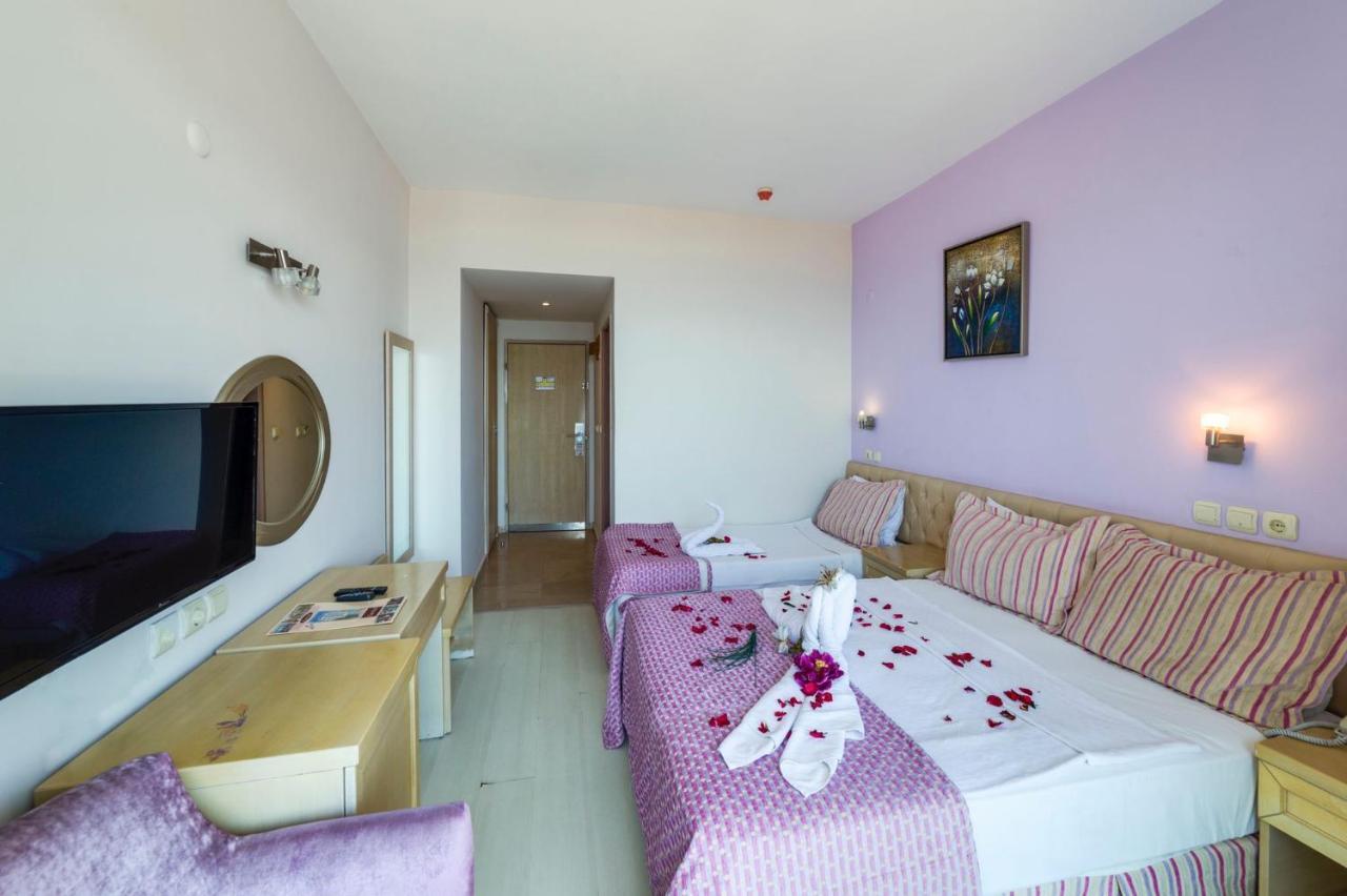 Porteras Otel Kusadası Esterno foto