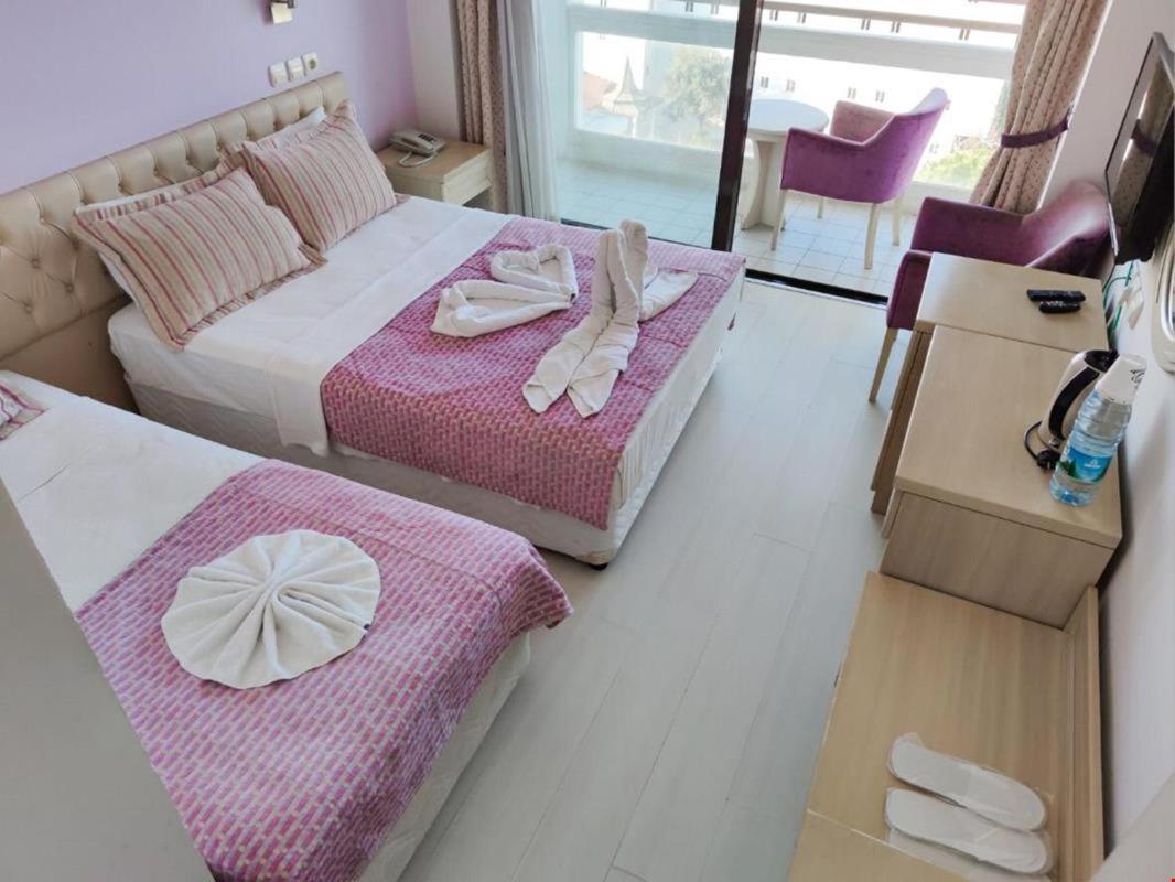 Porteras Otel Kusadası Esterno foto